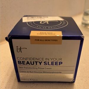 It Confidence In Your Beauty Sleep skin transforming pillow cream, 2 fl. Oz.